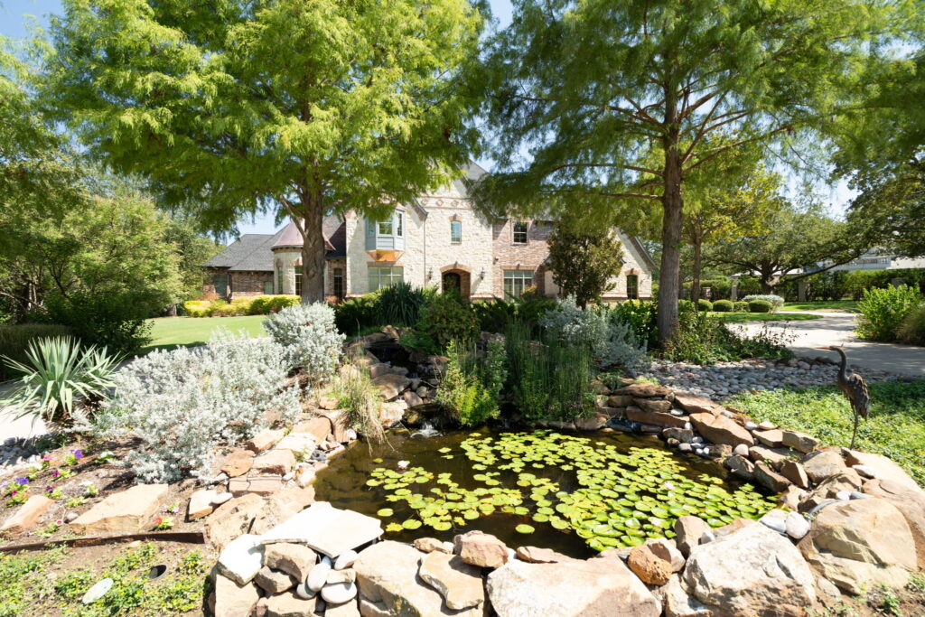 FEATURED LISTING | 5604 Lighthouse Dr in Estates at Tour 18